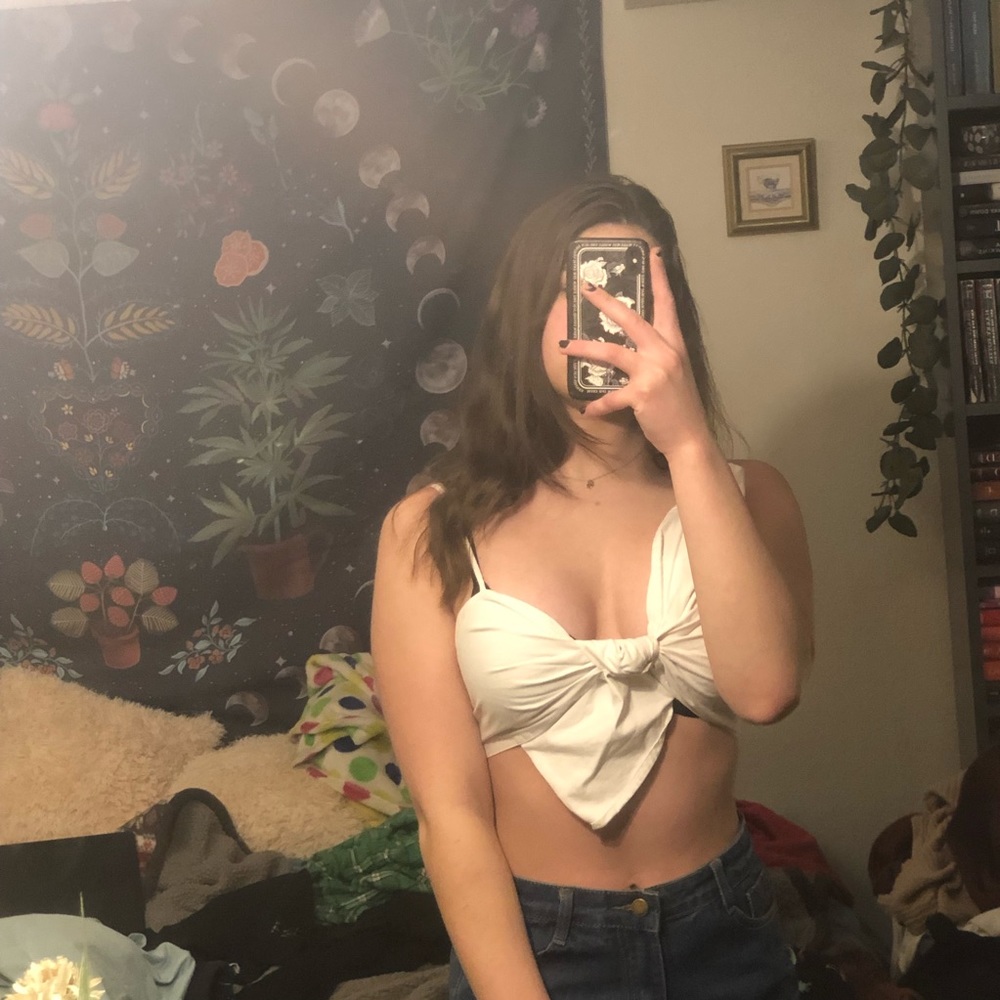 white bow tank top